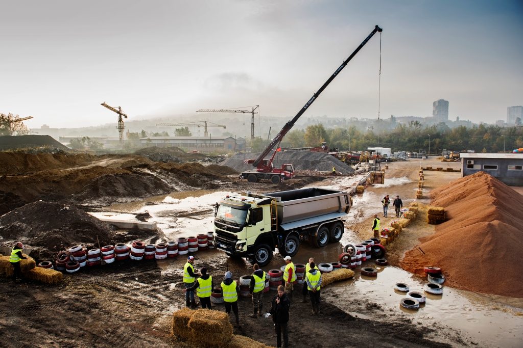 Volvo Trucks FMX