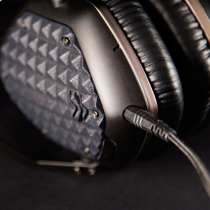 v moda crossfade wireless review vmoda bt hdphns cordin