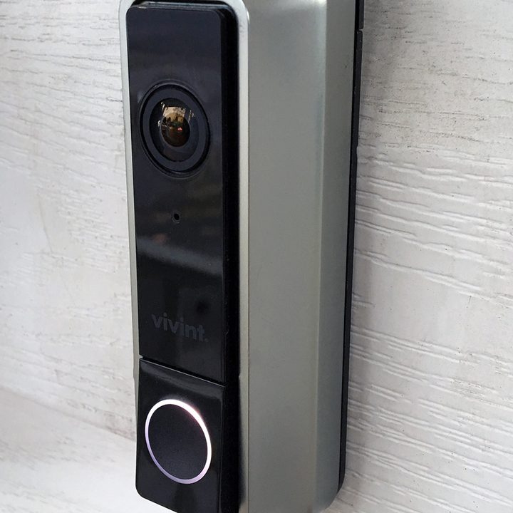 vivint doorbell camera review home security system doorbell4