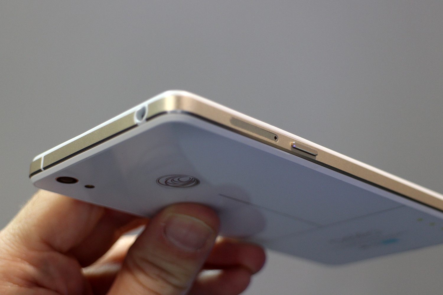Belici Phone