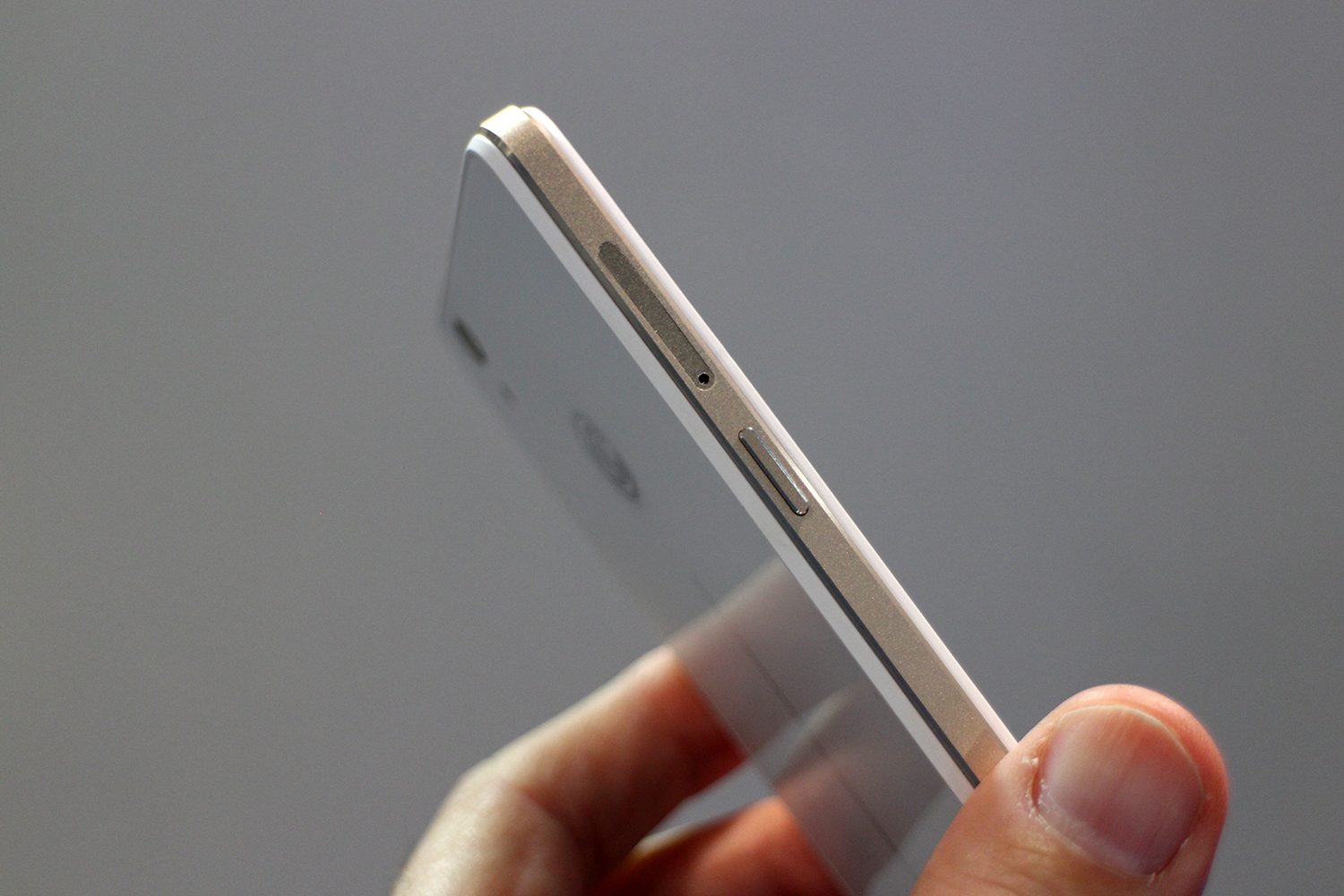 Belici Phone