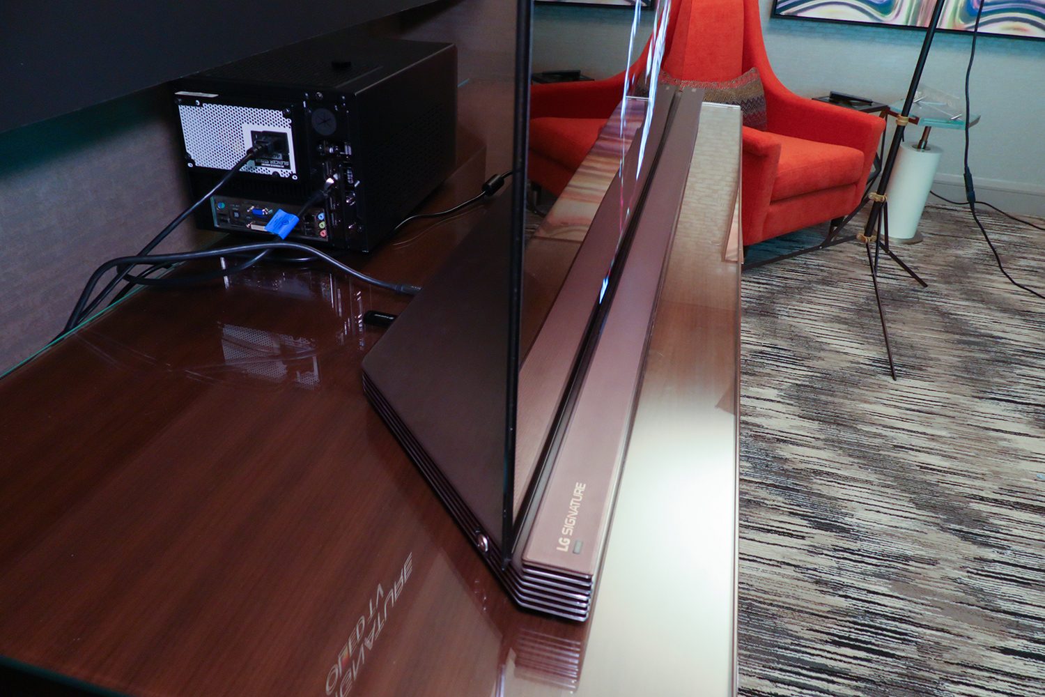 LG Signature OLED G6