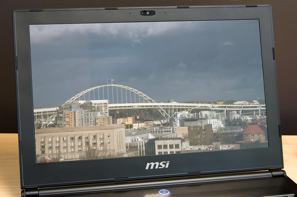 MSI-GS60-laptop-screen