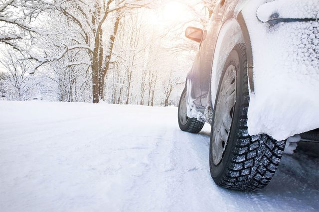 Snow tires