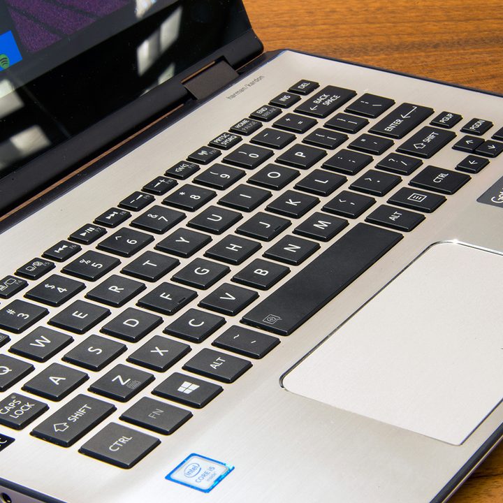 Toshiba P20W CST3NO1 laptop
