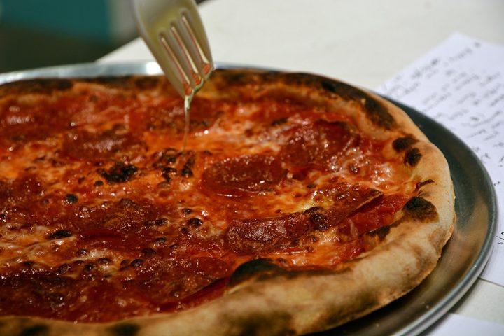 ge-monogram-pizza-oven_0688-2-970x647-c