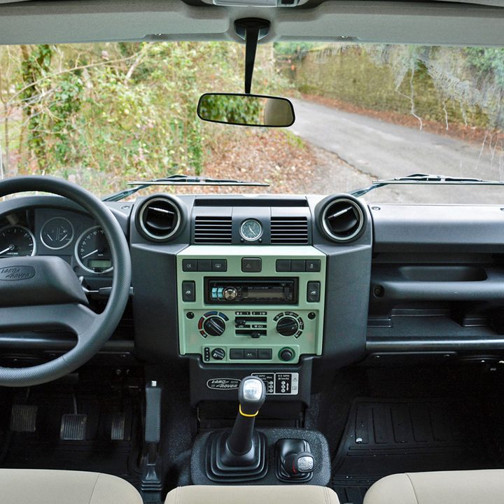 2015 Land Rover Defender