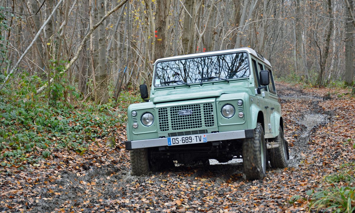 2015 Land Rover Defender