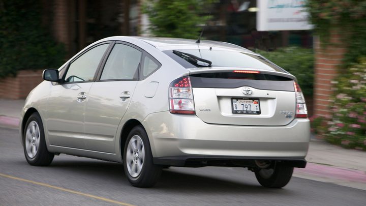2009-Toyota-Prius_