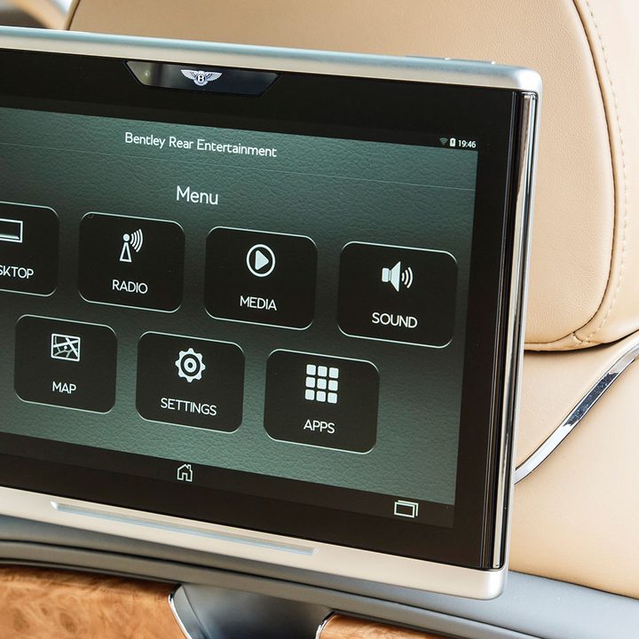 2017 Bentley Bentayga First Drive