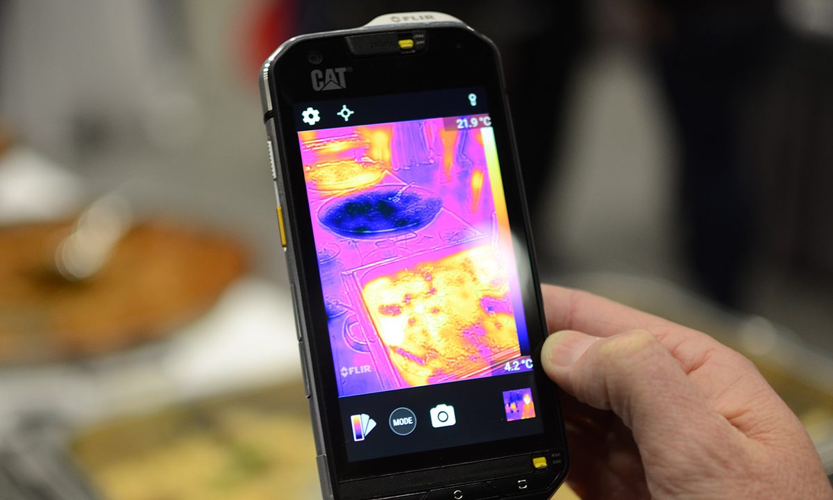 cat s60 flir thermal image camera news feat