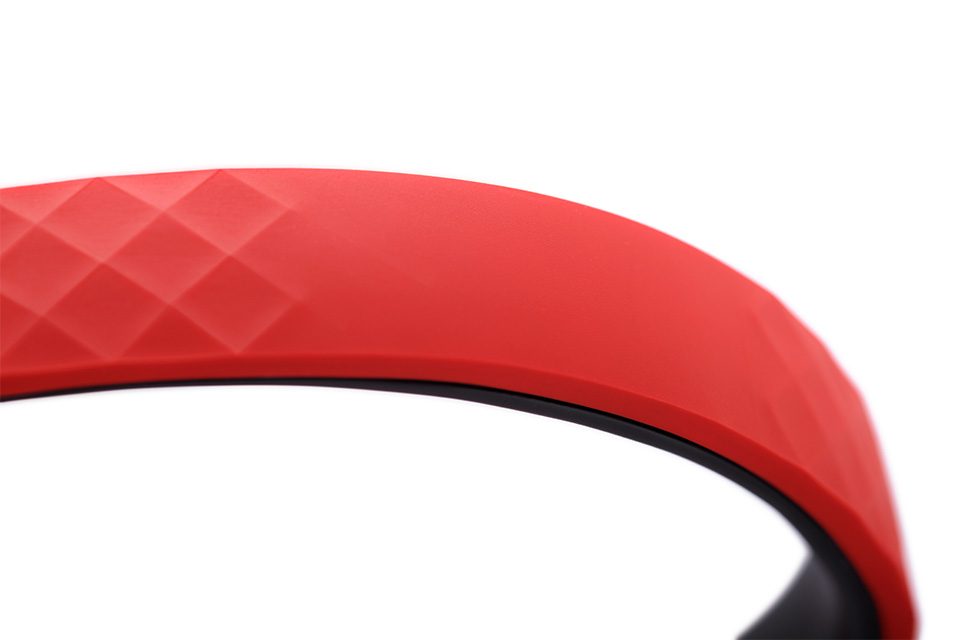 kyon smart pet tracker regular dog collar is the world s smartest and it looks just like a