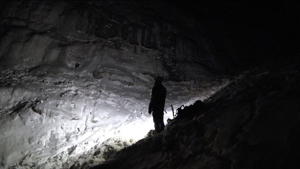 Ra strap light for ice climbing