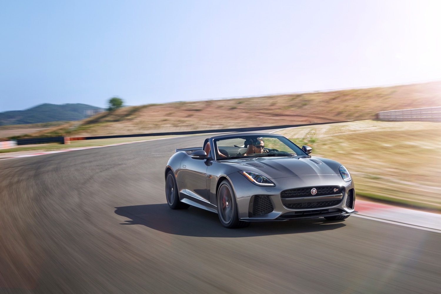 2017 Jaguar F-Type SVR