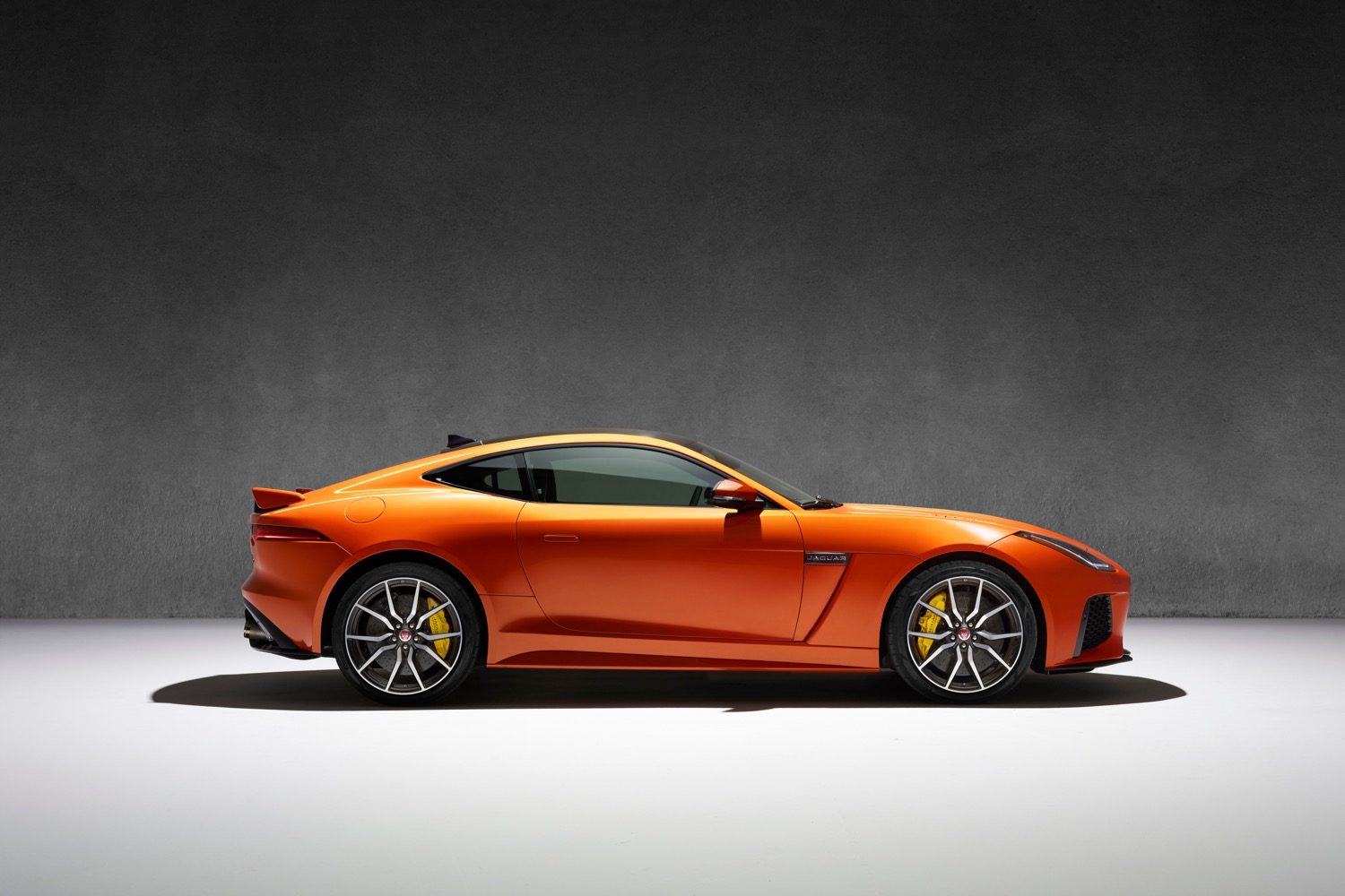 2017 Jaguar F-Type SVR