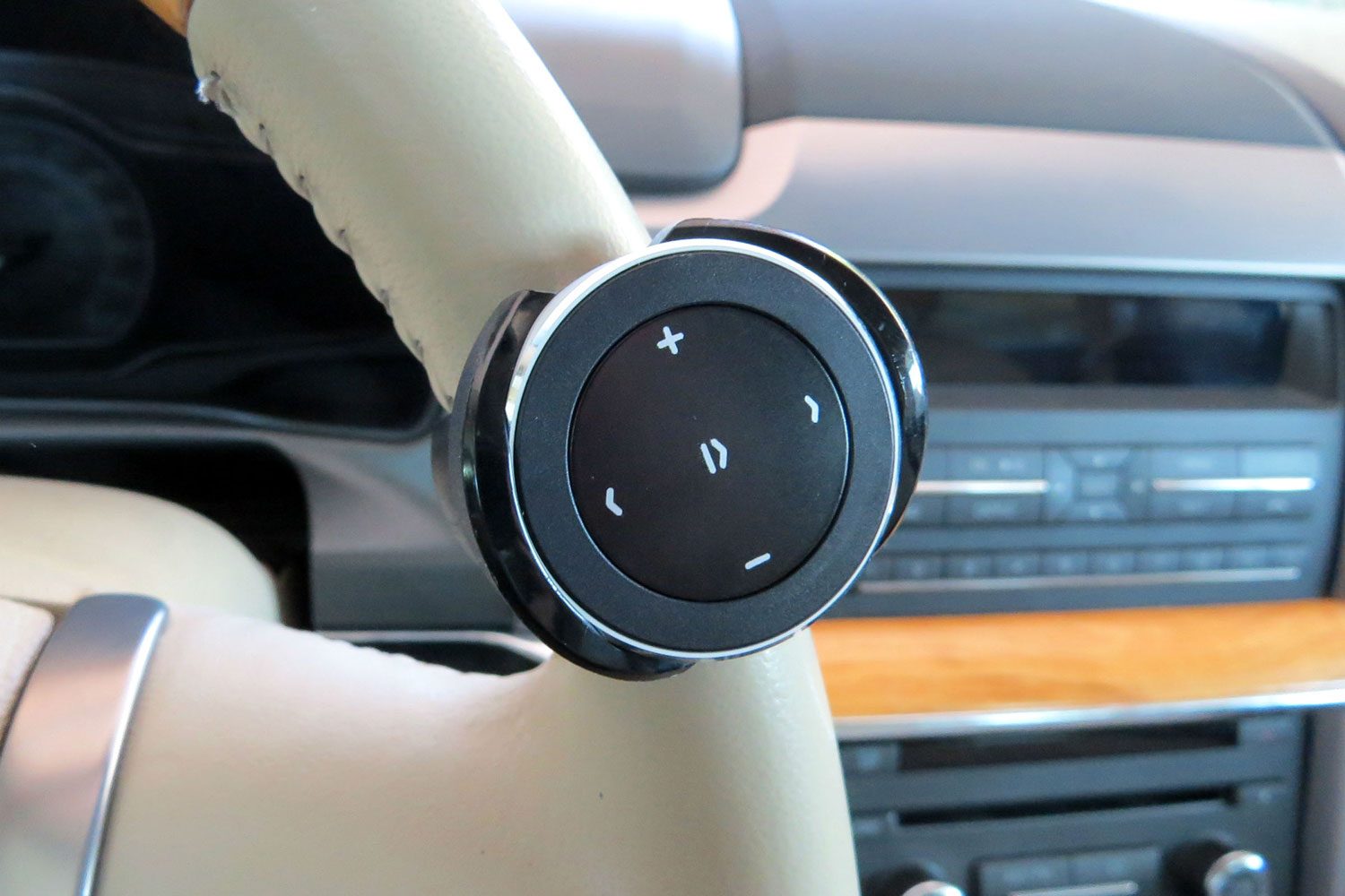 Satechi Bluetooth Media Button