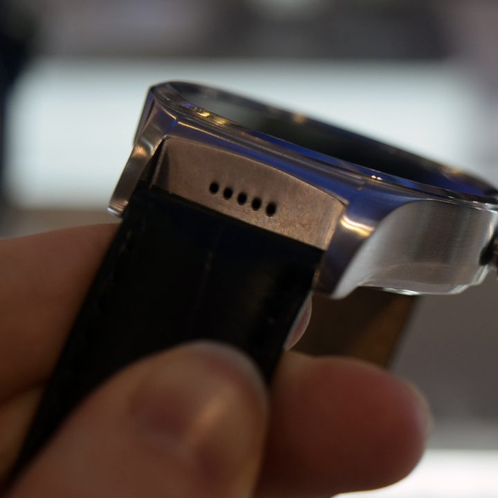 Haier Watch