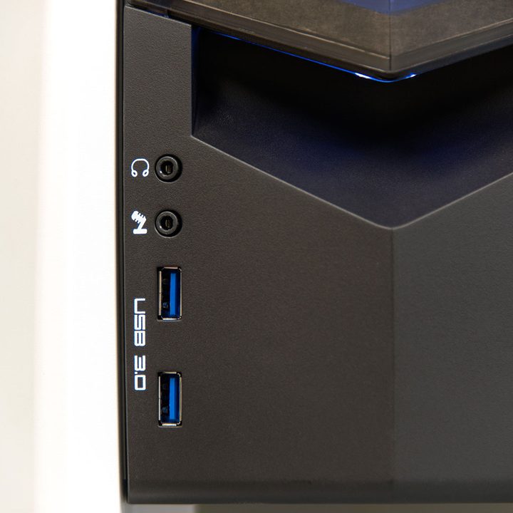 iBuyPower Revolt 2