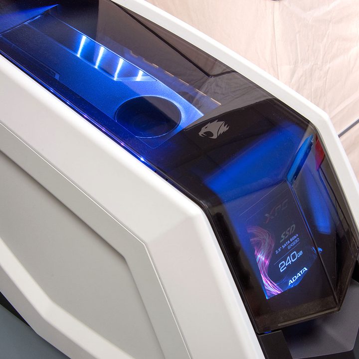 iBuyPower Revolt 2