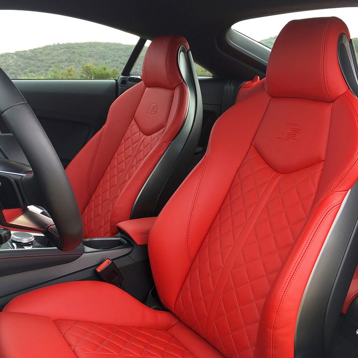 2016 Audi TT-S