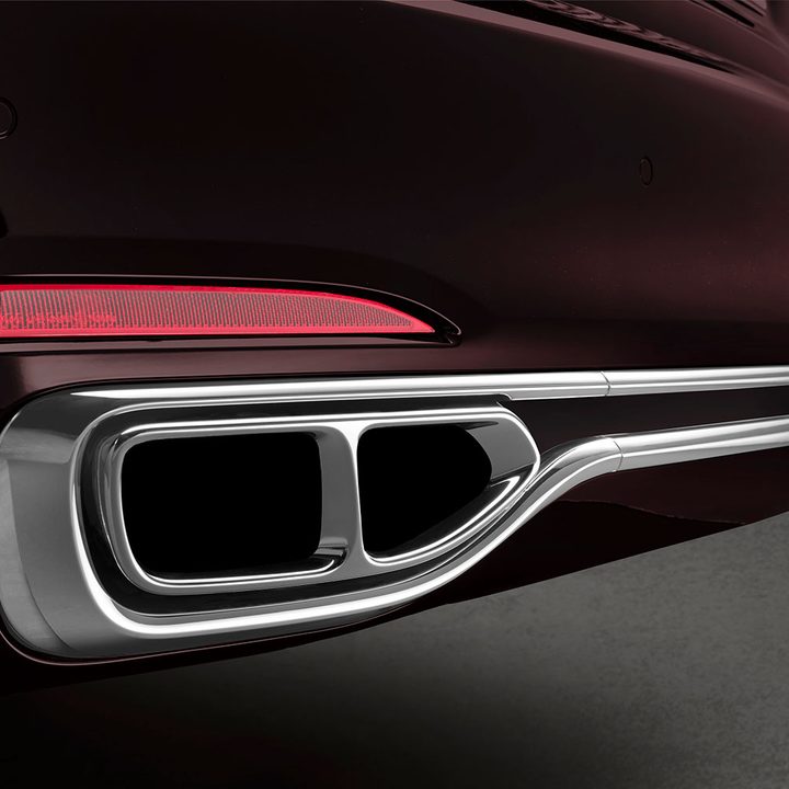 bmw is returning to its m car roots and ushering iperformance into the spotlight 2017 m760li xdrive 0033