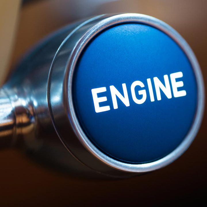 bugatti engineering chief willi netuschil interview 23 chiron engine knob web