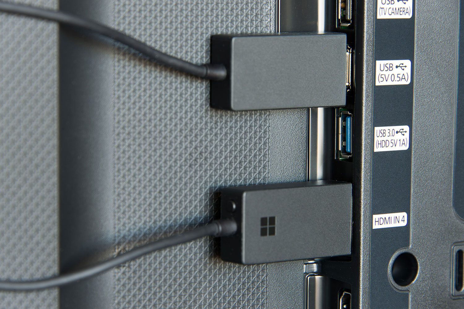 Microsoft Wireless Display Adapter review - Digital Trends