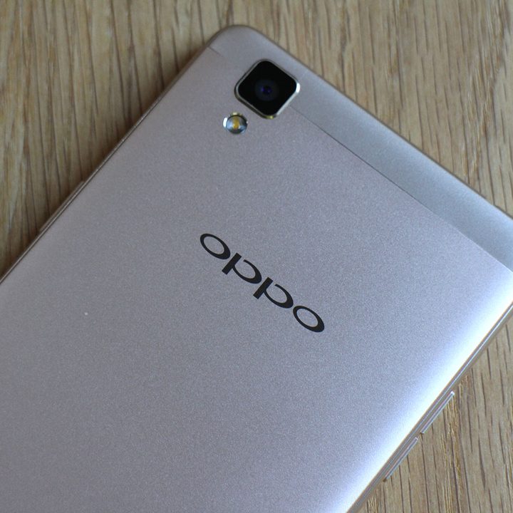 Oppo F1