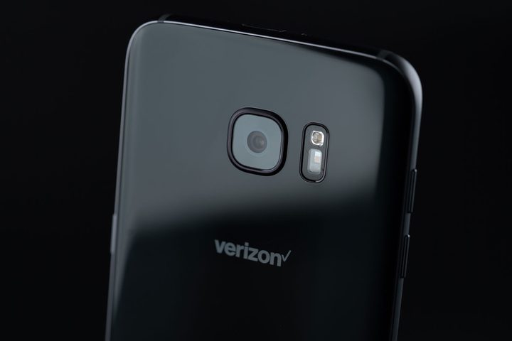 Samsung-Galaxy-s7-Edge-back-camera