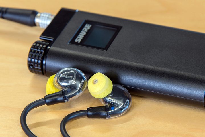 Shure-KSE1500-ES-earbuds-bothbuds5