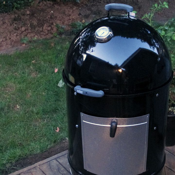 Weber Smokey Mountain Barbeque Smoker