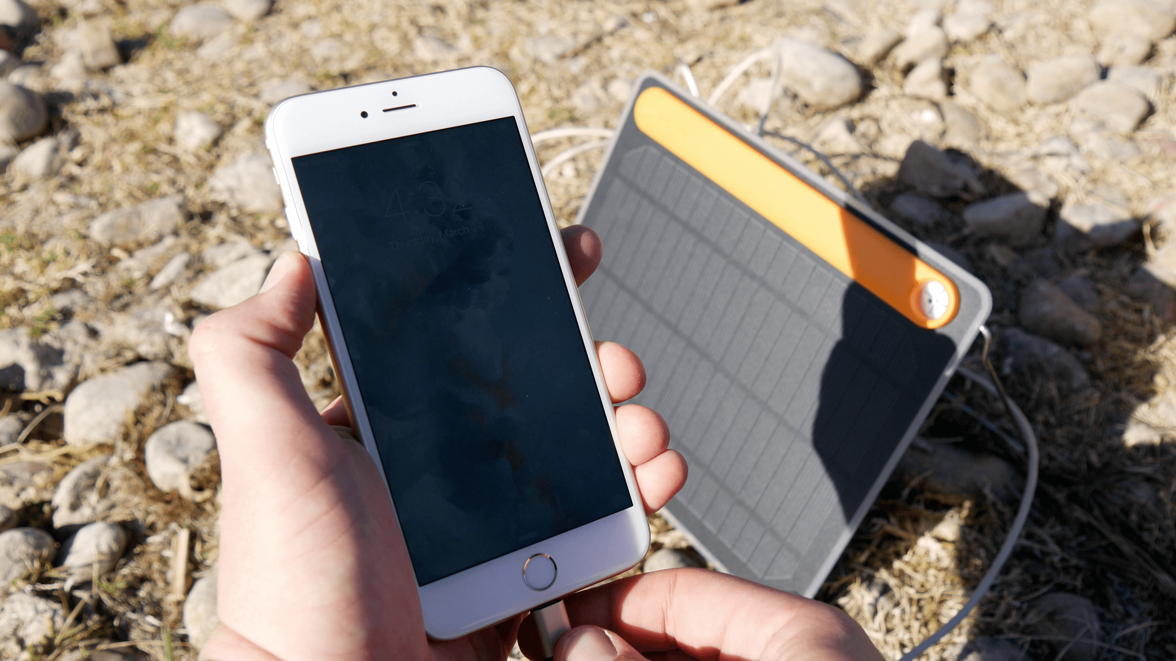 biolite solarpanel powerlight mini video review 05