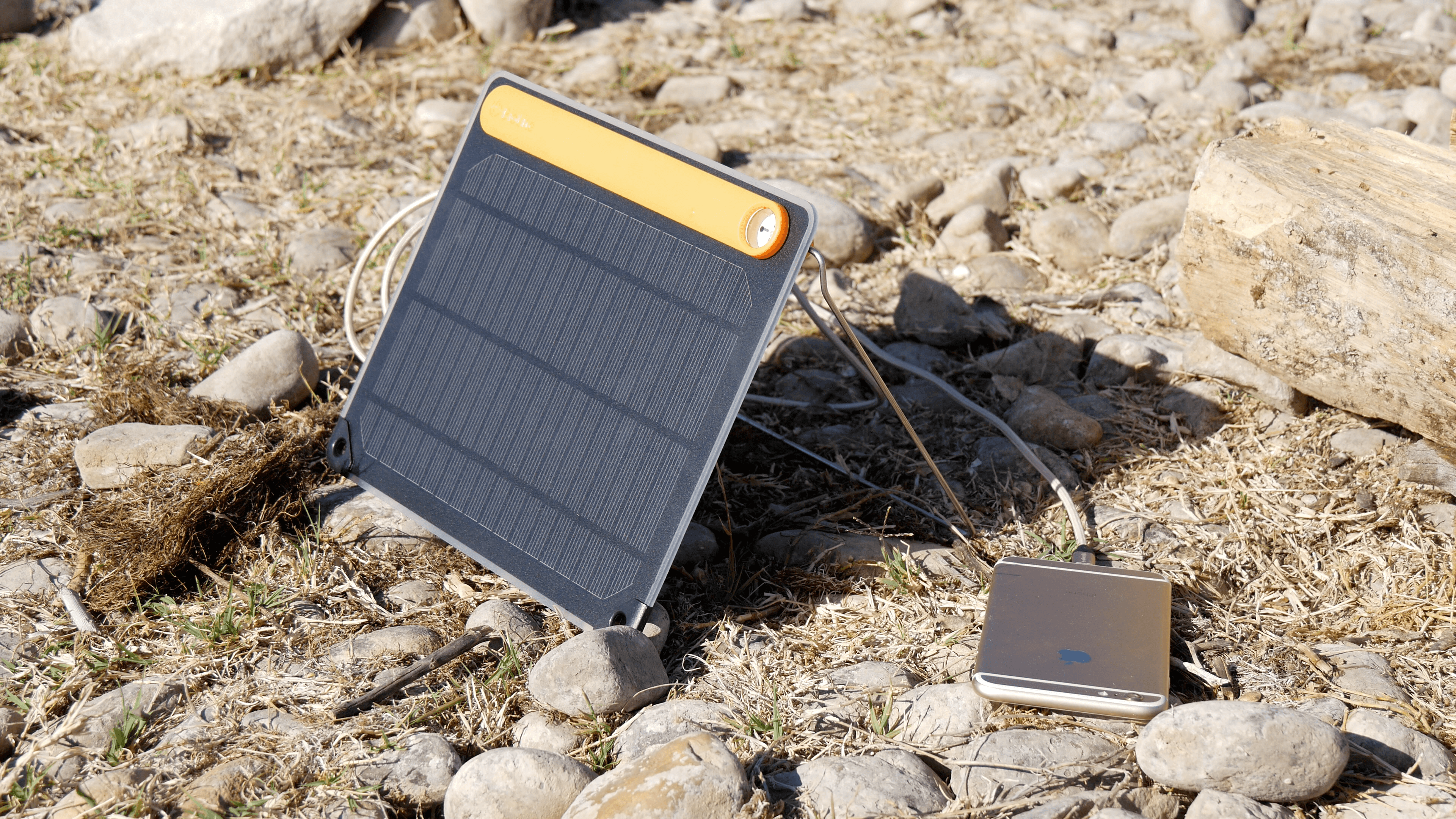 biolite solarpanel powerlight mini video review 07