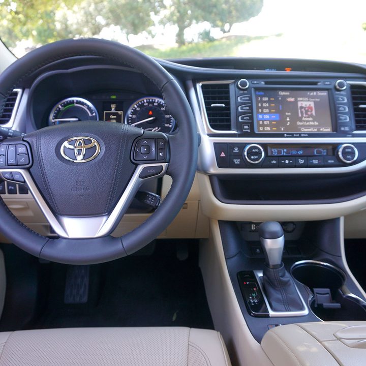 2016 Toyota Highlander