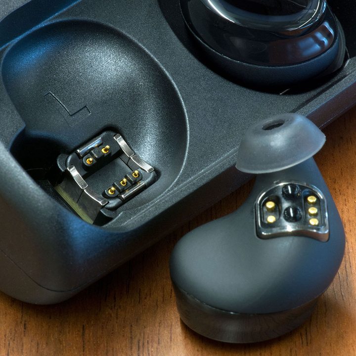 Bragi Dash earbuds