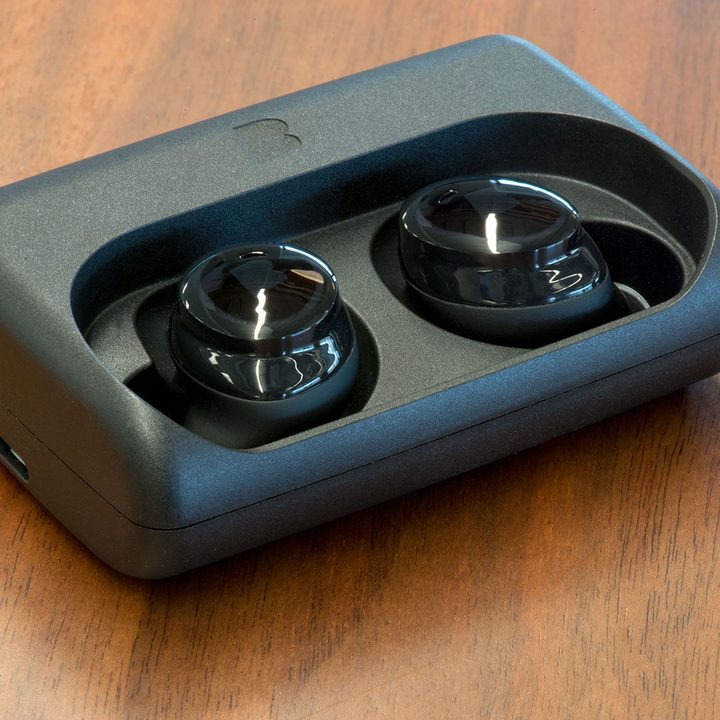 Bragi Dash earbuds
