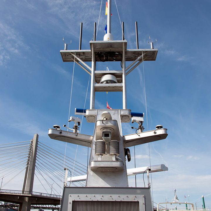 darpa officially christens the actuv in portland boat mast2
