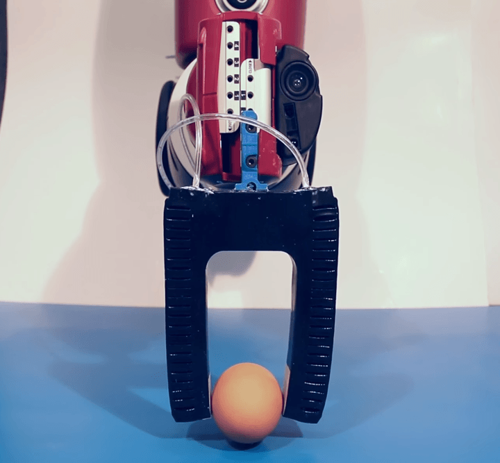 MIT's soft material, 3D-printed robotic arm