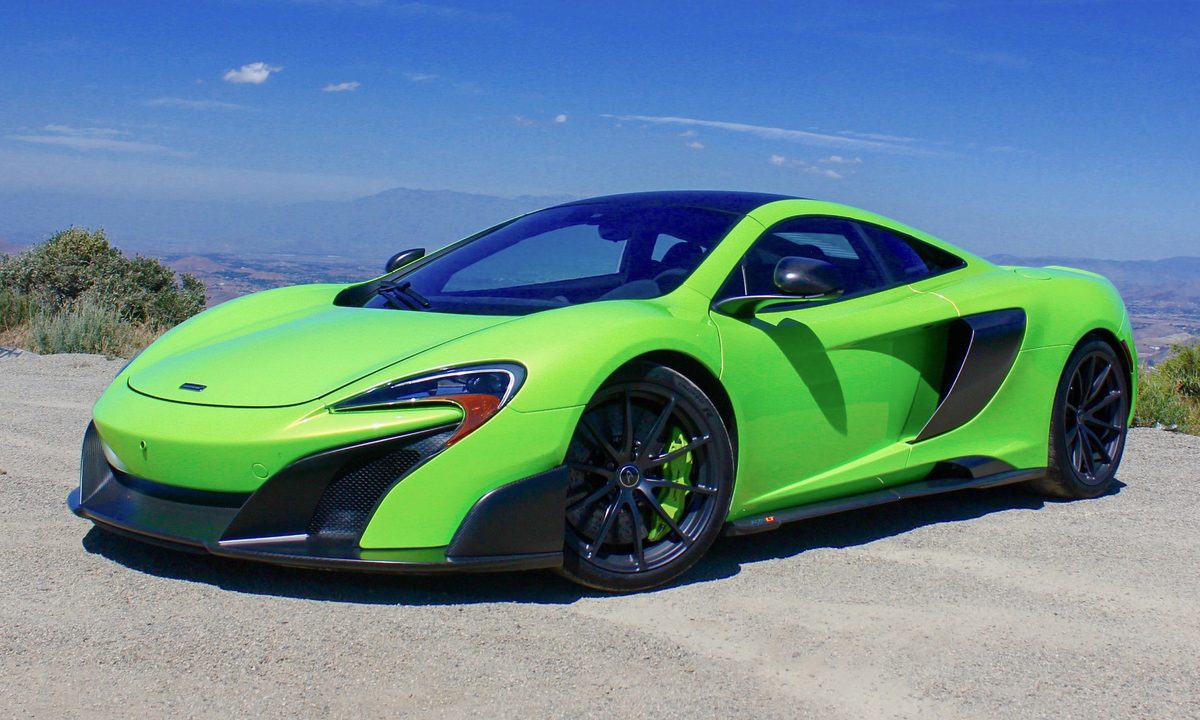 McLaren 675LT air-vent
