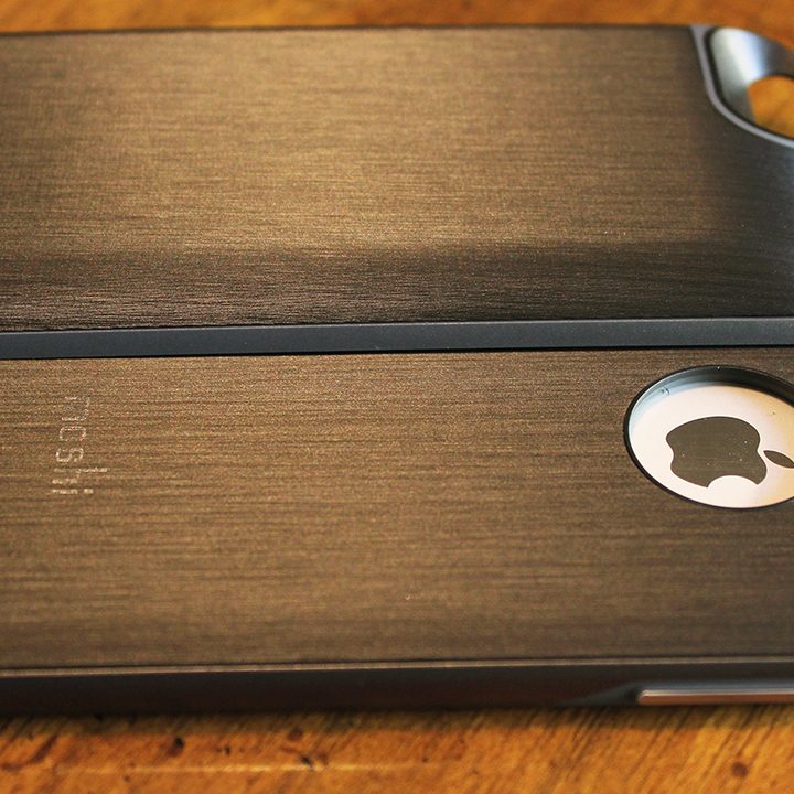 Moshi iGlaze on iPhone 6s Battery Case