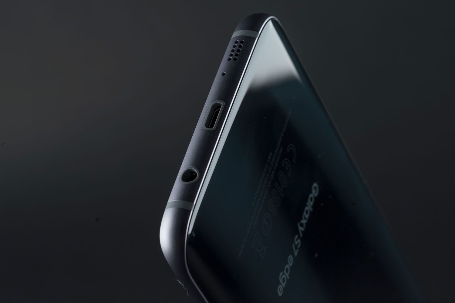 htc 10 vs samsung galaxy s7 edge speakers