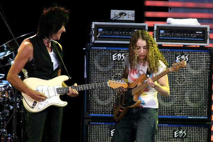 The-Audiophile-Tal-Wilkenfeld-0005