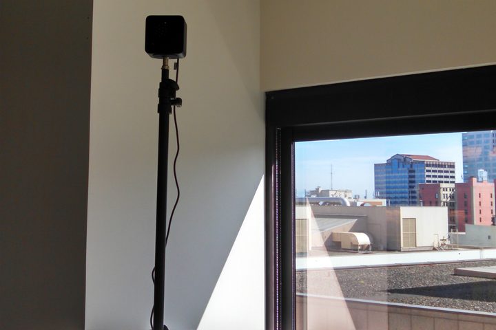 light stand vive sensor