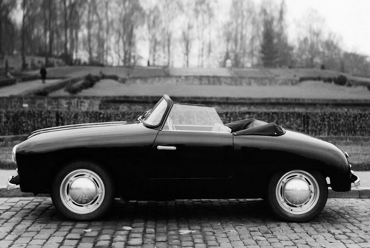 panhard-dyna-junior
