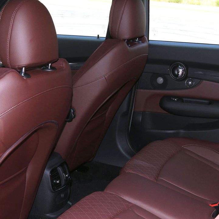 2016 mini cooper clubman s first drive interior back