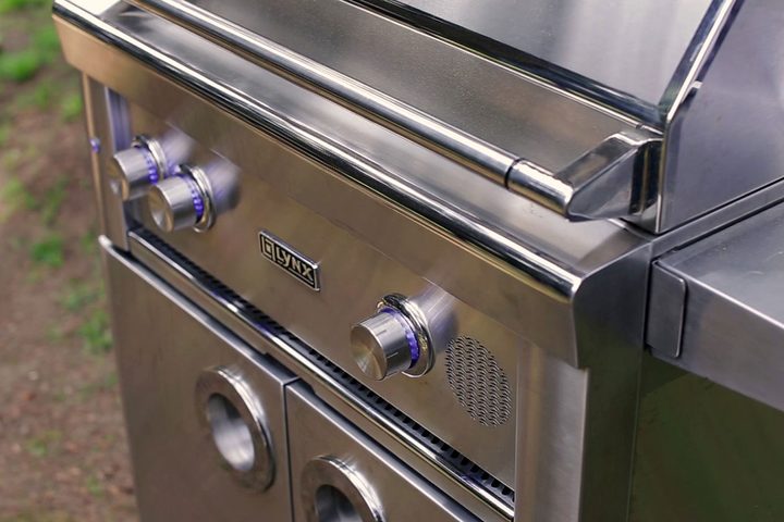 _Lynx-Grills-SMART30F-—-30'-Freestanding-SmartGrill_