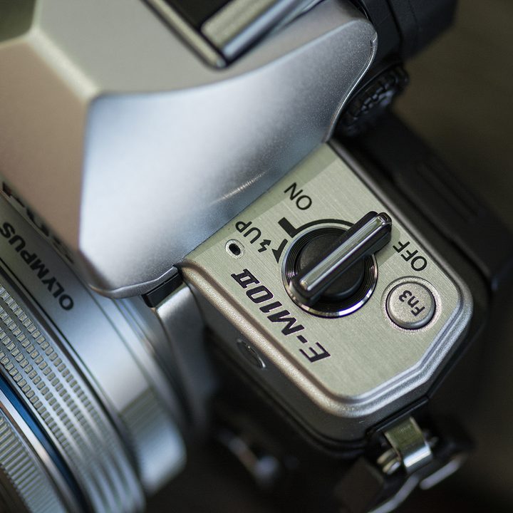Olympus O-MD E-M10 II