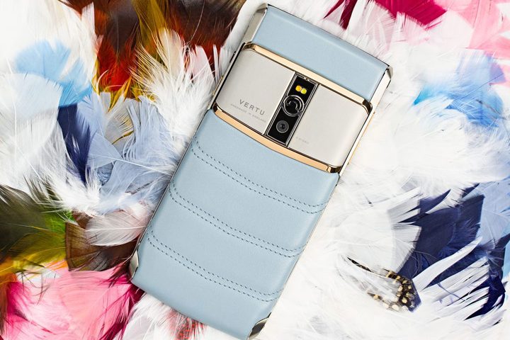 Vertu-feature_007
