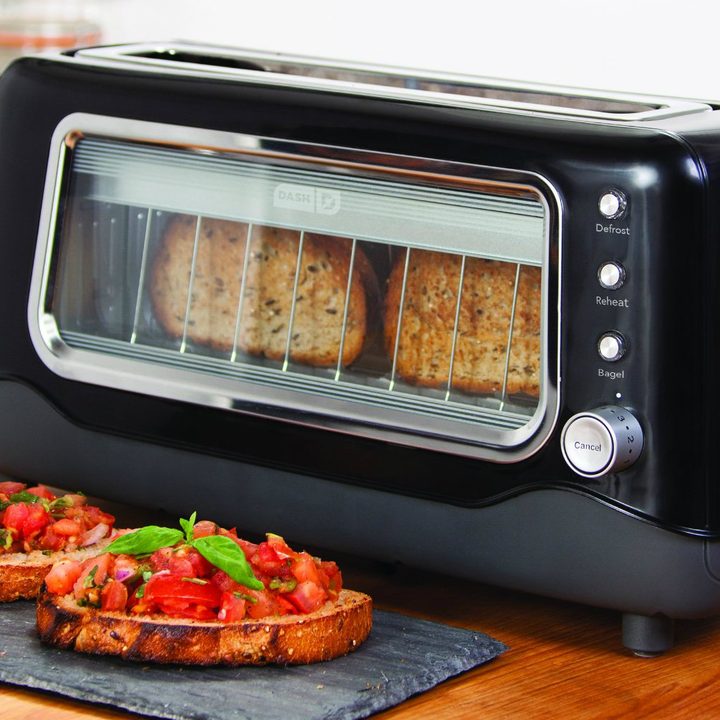 Dash toaster
