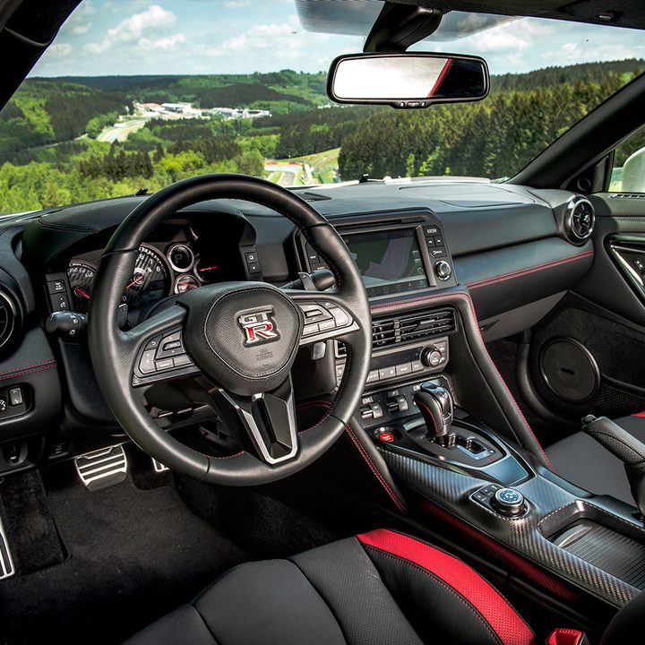 2017 nissan gt r first drive 008